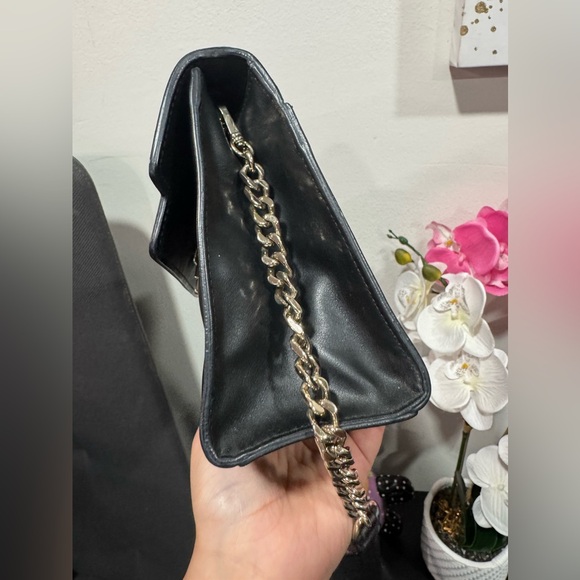 BRUNO MAGLI black leather flap crossbody Bag ✨ - Picture 7 of 16